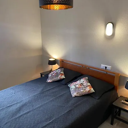 Europa Con Terraza * بلانيس